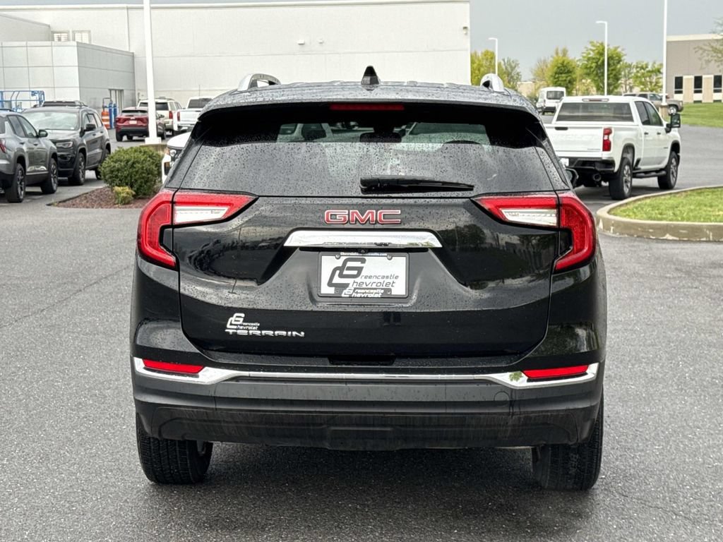 Used 2024 GMC Terrain SLT FWD image 26