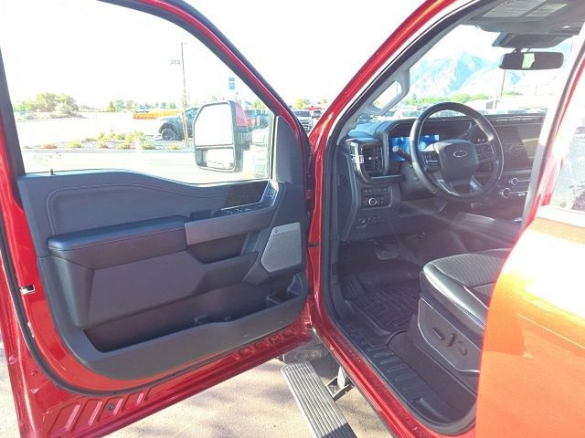 Certified 2023 Ford F250 Lariat w/ Lariat Ultimate Package AWD/4WD image 11