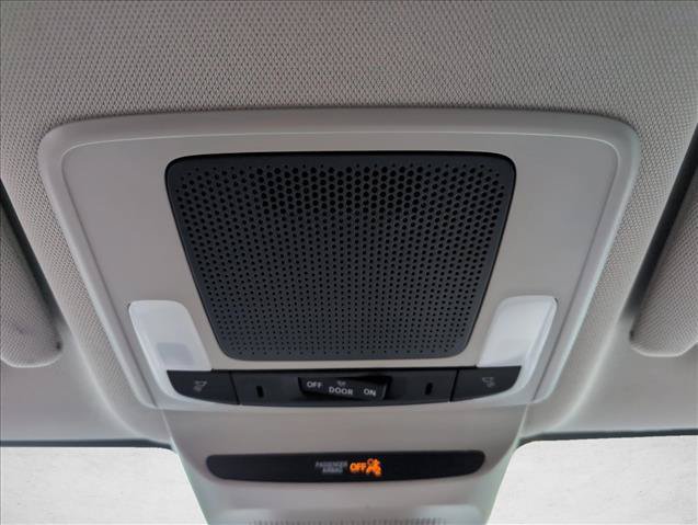 Used 2024 Honda HR-V LX image 19