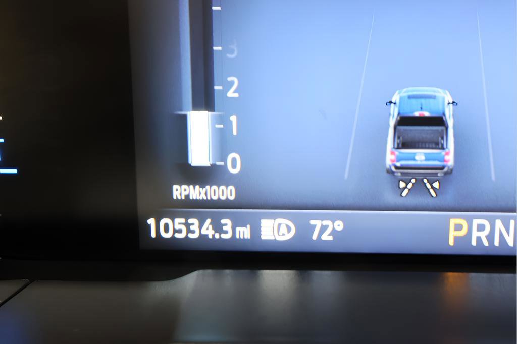 Used 2025 Ford Maverick XLT w/ XLT Luxury Package image 12