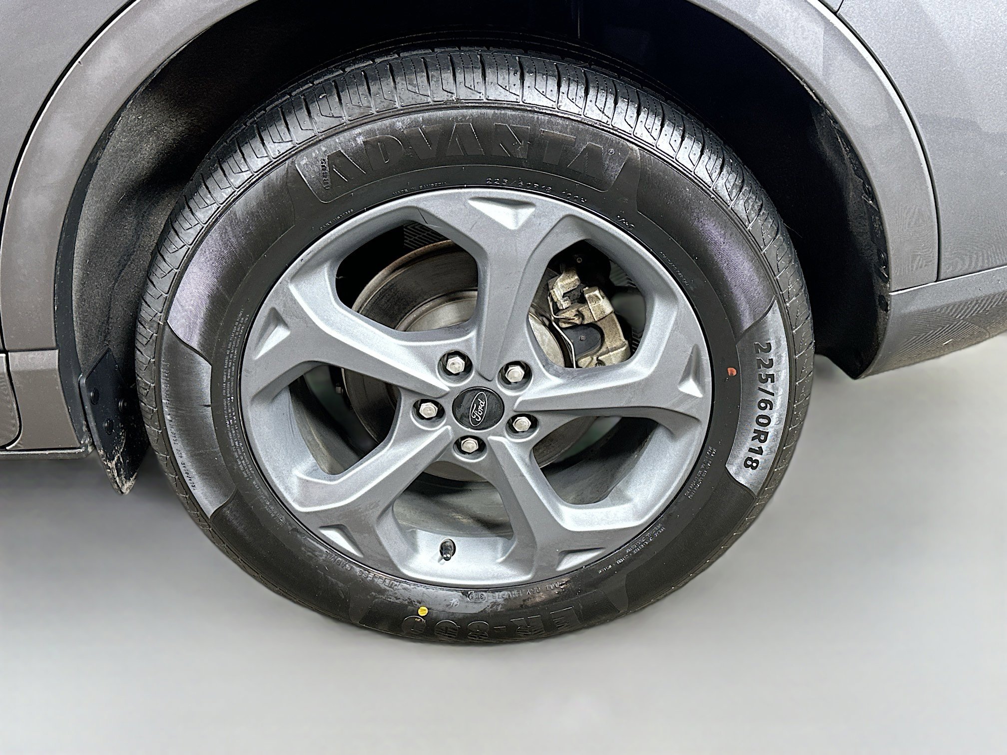 Used 2023 Ford Escape ST-Line image 28