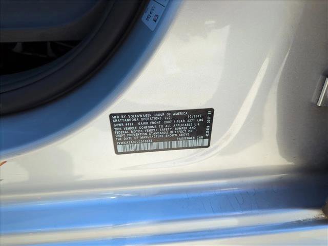 Used 2018 Volkswagen Passat 2.0T SEL Premium image 28