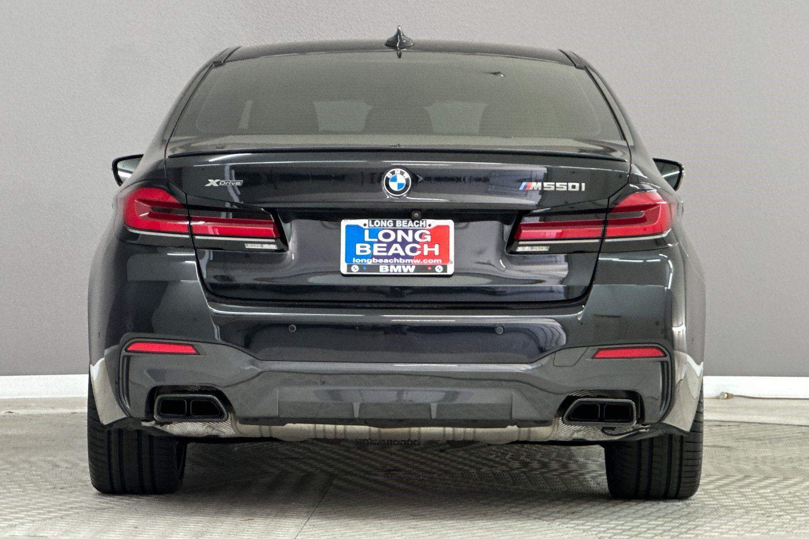 Certified 2023 BMW M550i xDrive AWD/4WD image 9