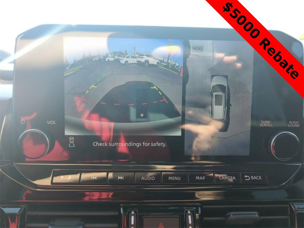 New 2025 Nissan Pathfinder SL w/ Cargo Package image 16