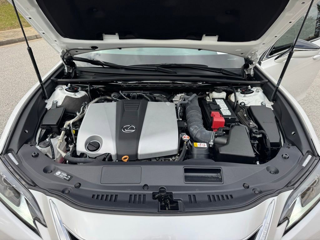 Certified 2024 Lexus ES 350 w/ Premium Package image 16