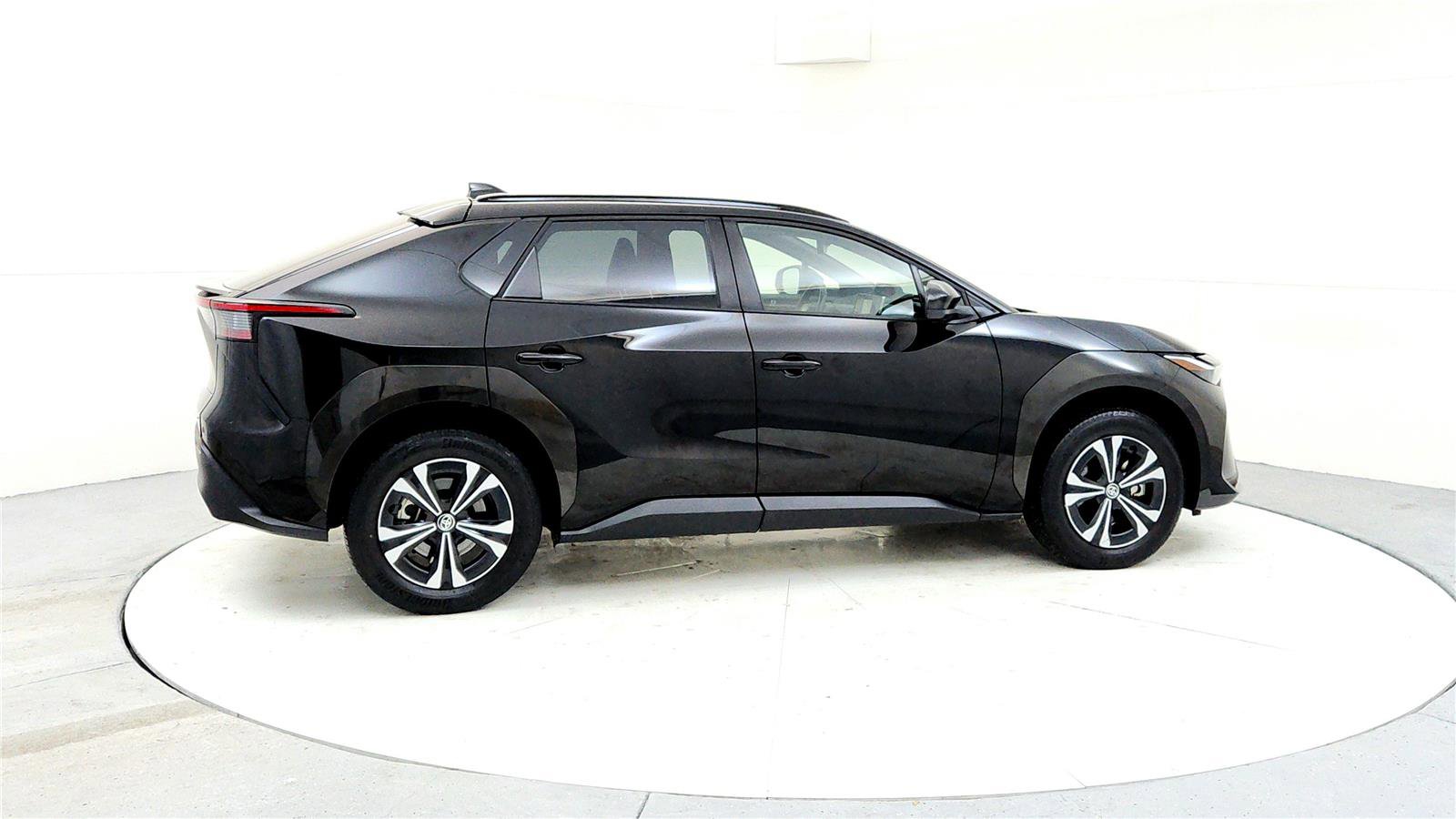 Certified 2023 Toyota bZ4X XLE image 6