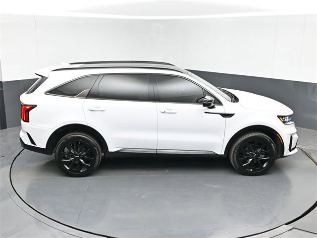 Used 2022 Kia Sorento SX image 45