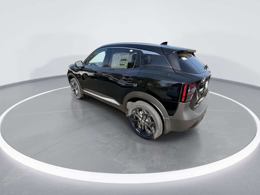 New 2026 Nissan Kicks SR w/ SR Premium Package AWD/4WD image 6