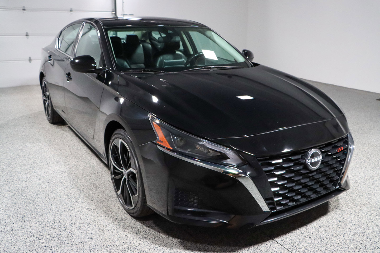 Used 2024 Nissan Altima 2.5 SR image 5