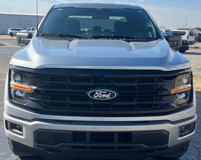 New 2026 Ford F150 XLT w/ XLT Black Appearance Package image 3
