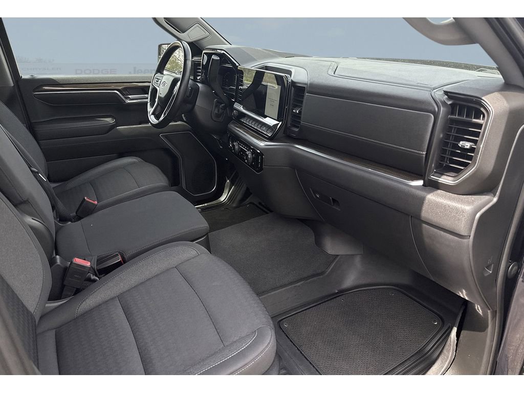 Used 2022 Chevrolet Silverado 1500 RST w/ Protection Package AWD/4WD image 27