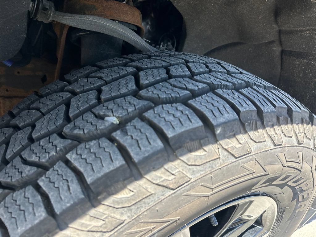 Certified 2019 GMC Sierra 1500 4x4 Double Cab w/ Convenience Package image 26