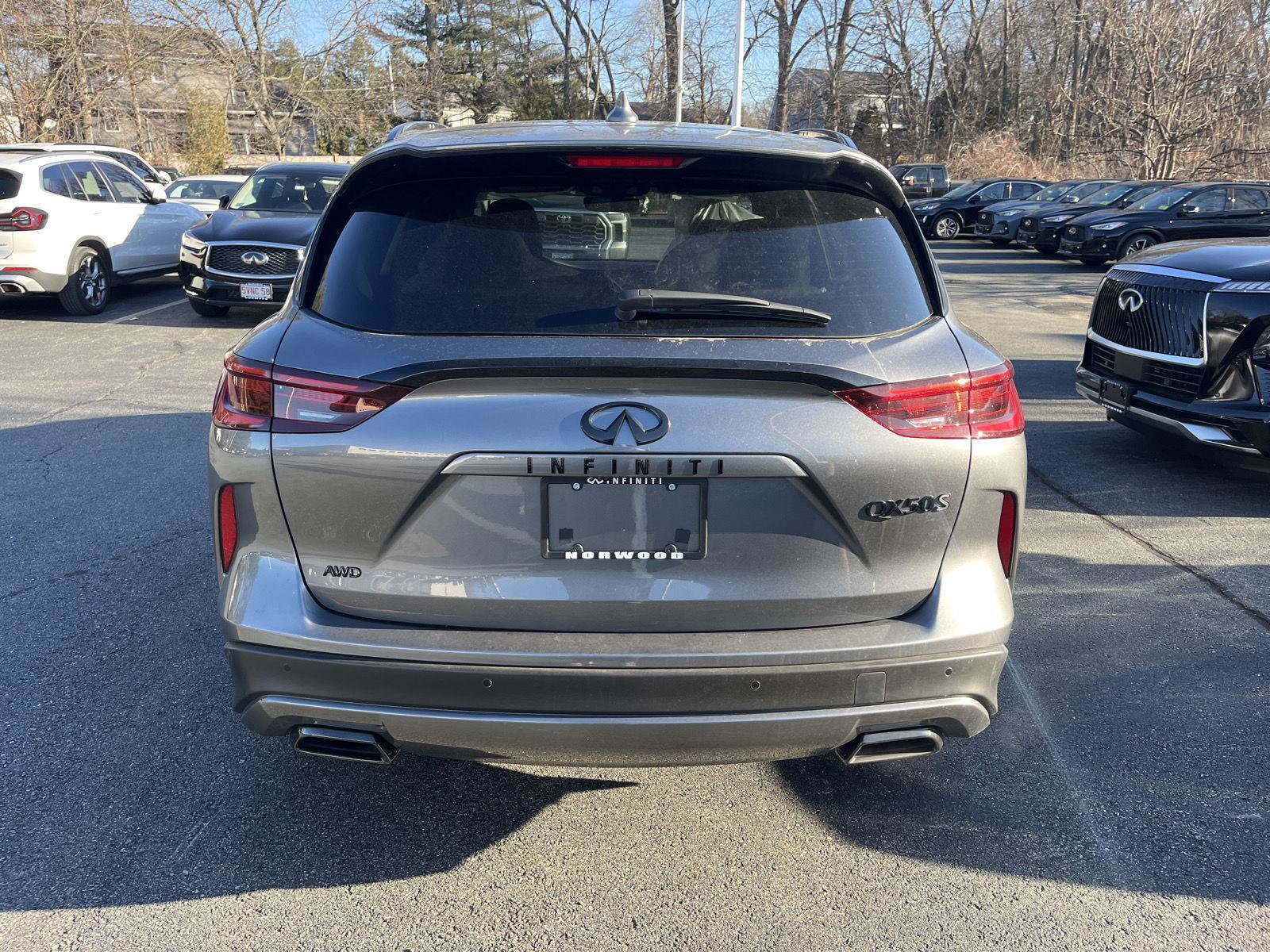 New 2025 INFINITI QX50 Sport image 4