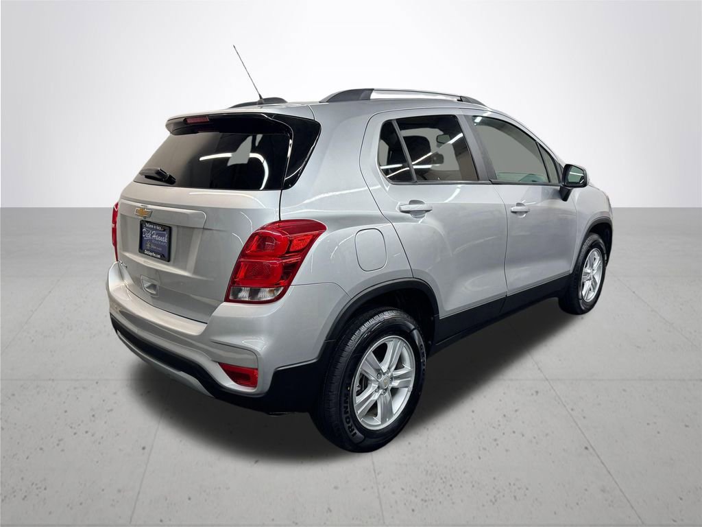 Used 2021 Chevrolet Trax LT AWD/4WD image 7