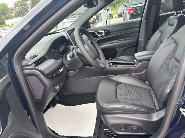 New 2026 Jeep Compass Latitude AWD/4WD image 8