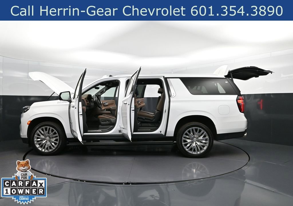 Used 2023 Chevrolet Suburban High Country image 49
