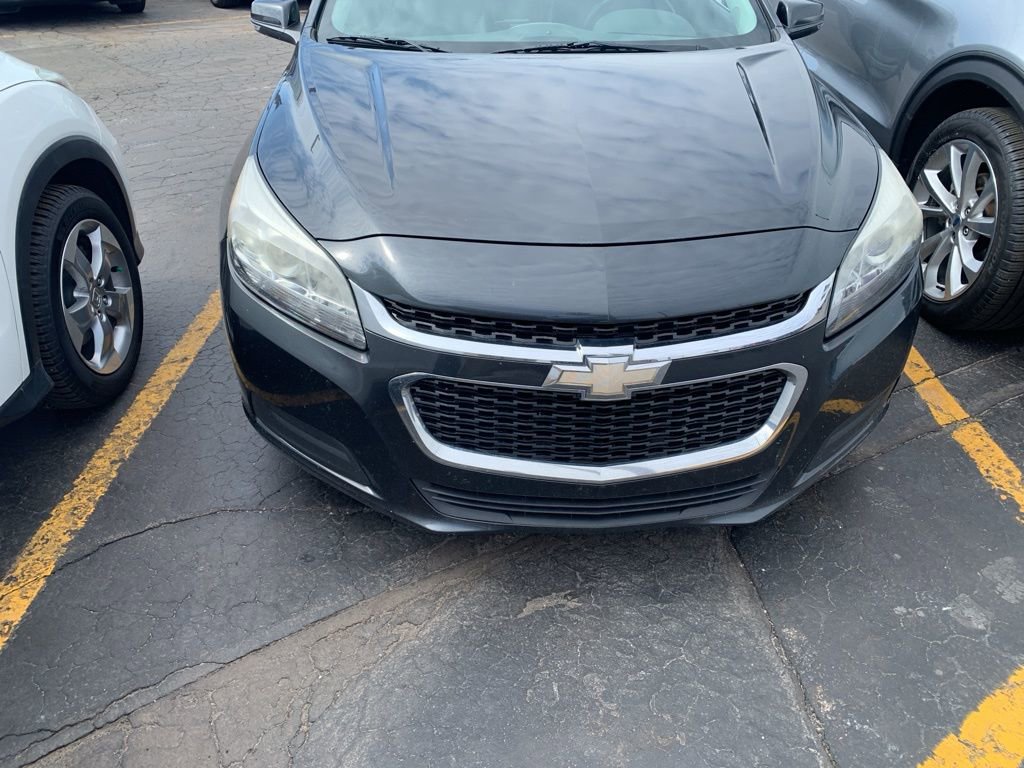 Used 2014 Chevrolet Malibu LT image 2