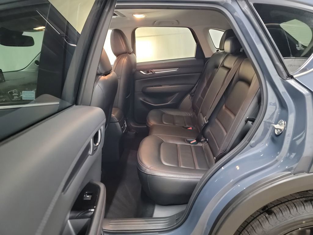 Certified 2024 MAZDA CX-5 Carbon Edition image 12