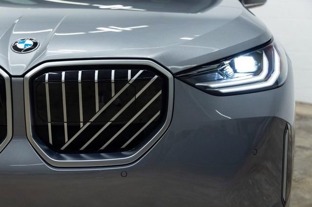 Certified 2025 BMW X3 xDrive30i w/ Premium Package image 10