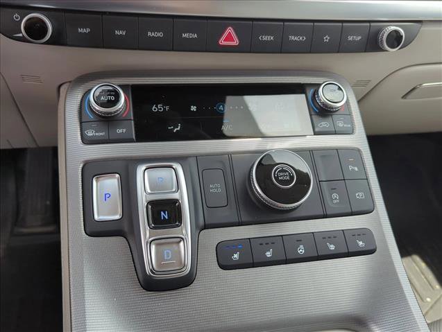 Used 2023 Hyundai Palisade Calligraphy FWD image 11