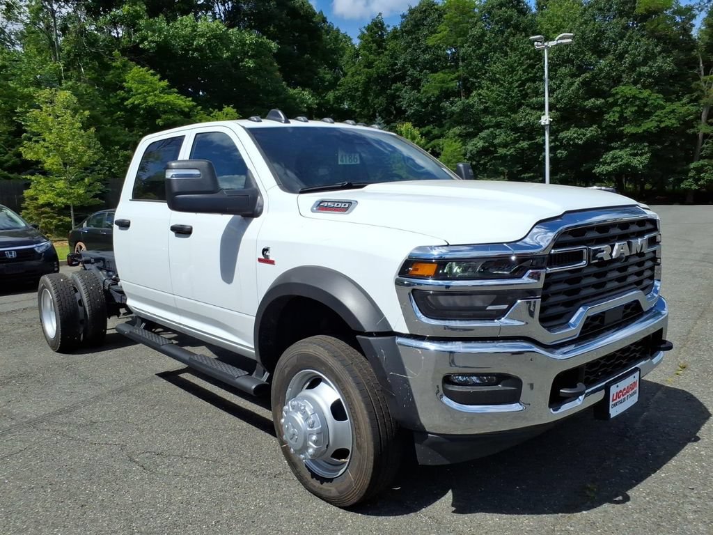 New 2026 RAM 4500 Tradesman w/ Chrome Appearance Group