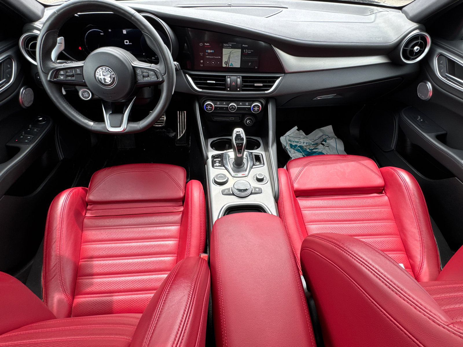 Used 2024 Alfa Romeo Giulia Veloce AWD/4WD image 27