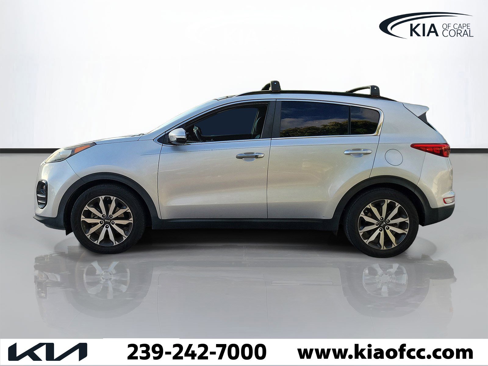 Used 2018 Kia Sportage EX w/ EX Premium Package image 4
