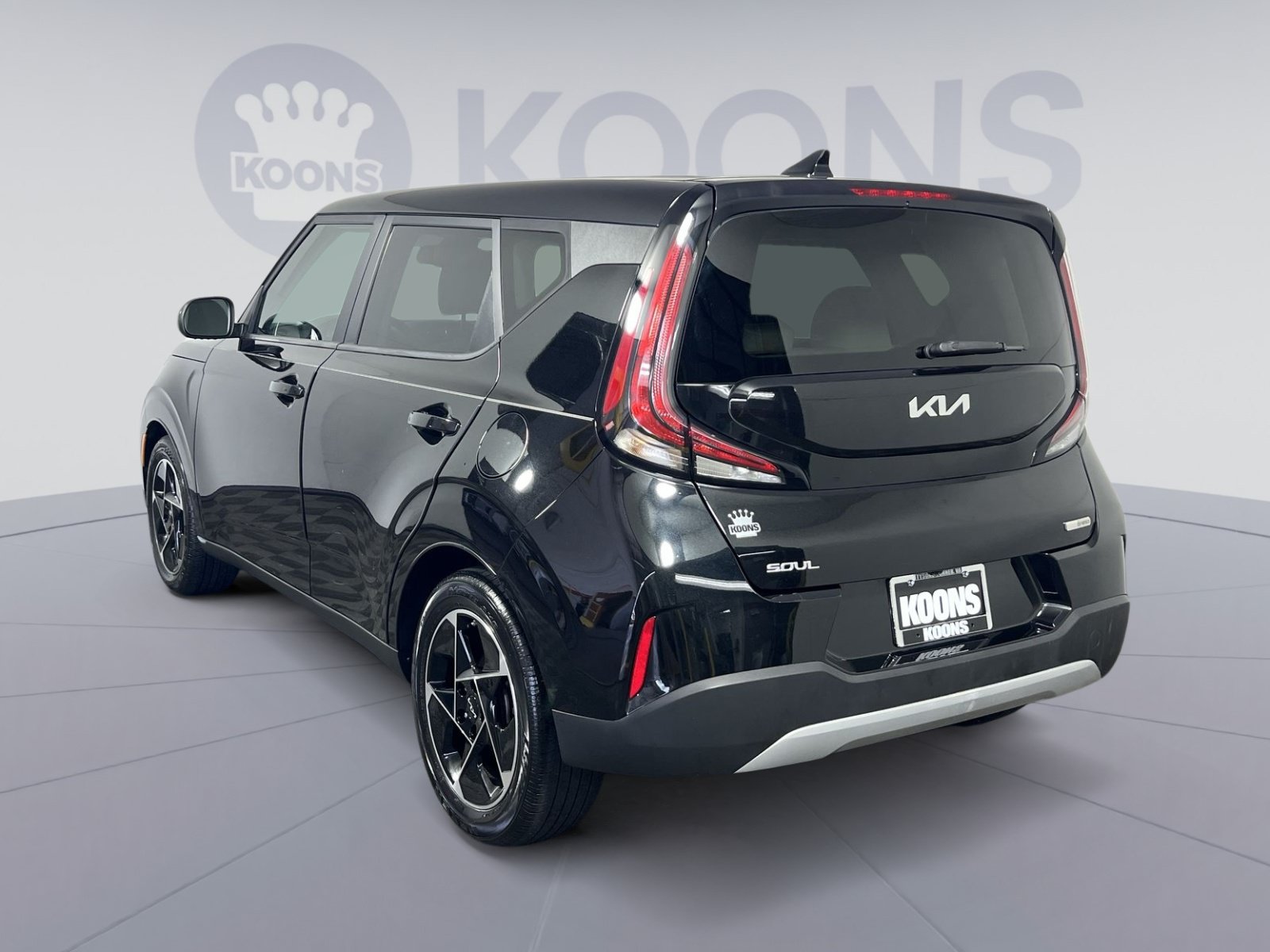 Used 2023 Kia Soul EX FWD image 8