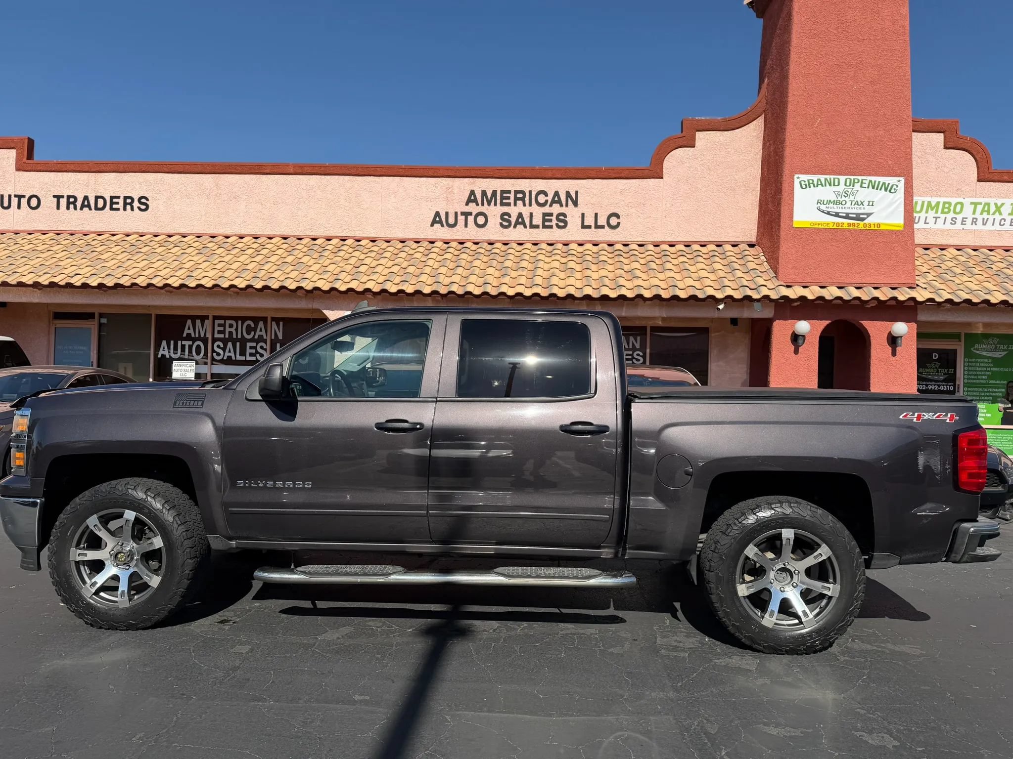 Used 2015 Chevrolet Silverado 1500 LT w/ All Star Edition AWD/4WD image 9