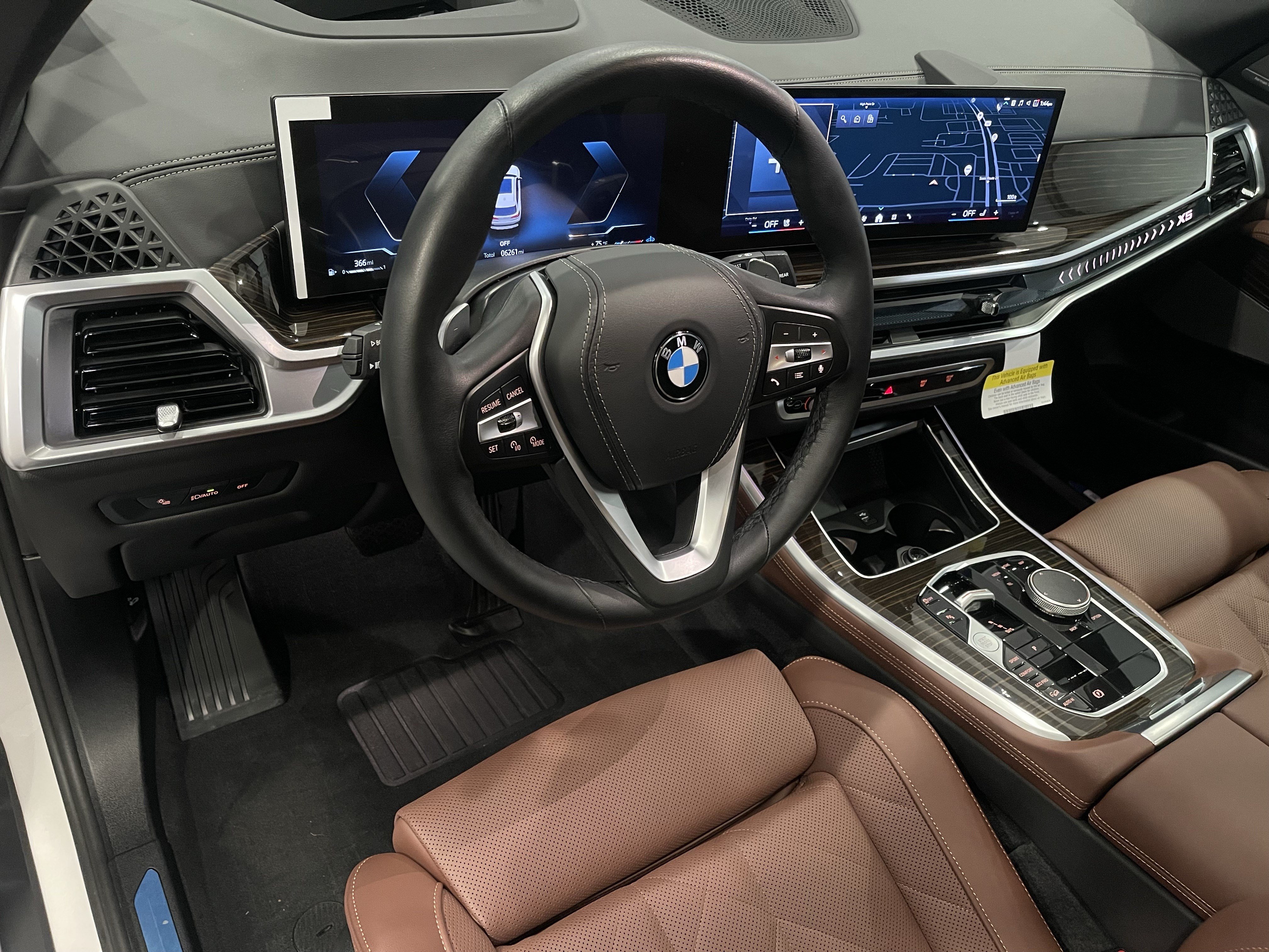 Used 2026 BMW X5 xDrive40i w/ Premium Package AWD/4WD image 13