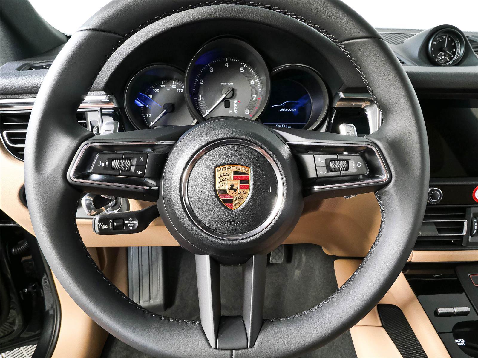 New 2026 Porsche Macan Turbo AWD/4WD image 10