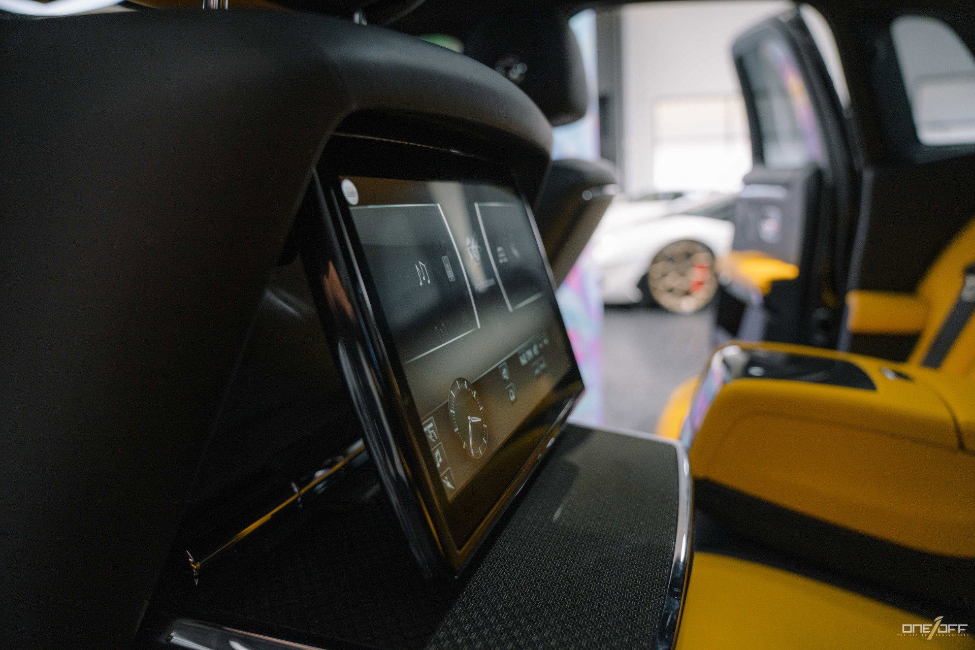 Used 2022 Rolls-Royce Ghost Black Badge image 18