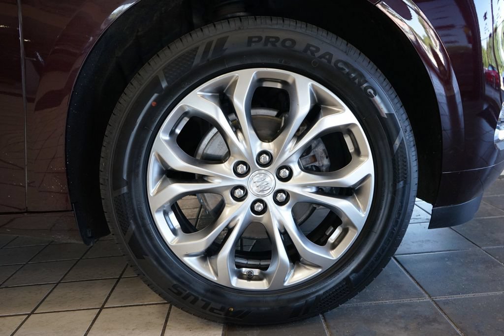 Used 2021 Buick Enclave Avenir w/ Avenir Technology Package AWD/4WD image 61