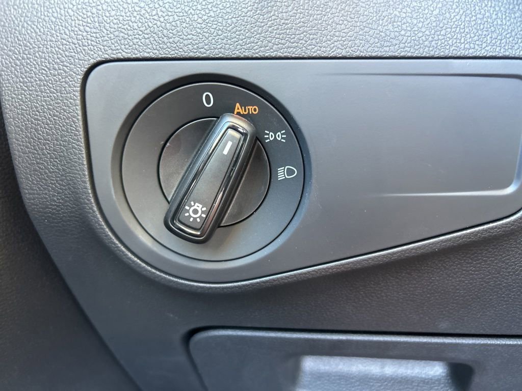 Used 2024 Volkswagen Tiguan S image 29