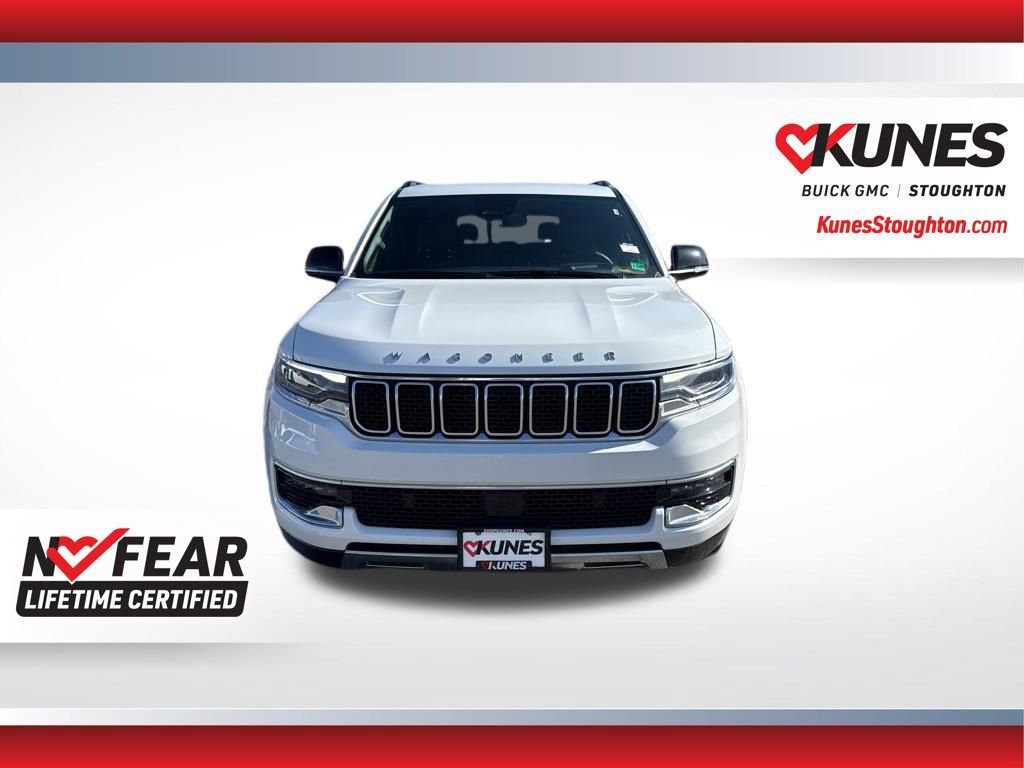 Used 2024 Jeep Wagoneer Series III AWD/4WD image 2