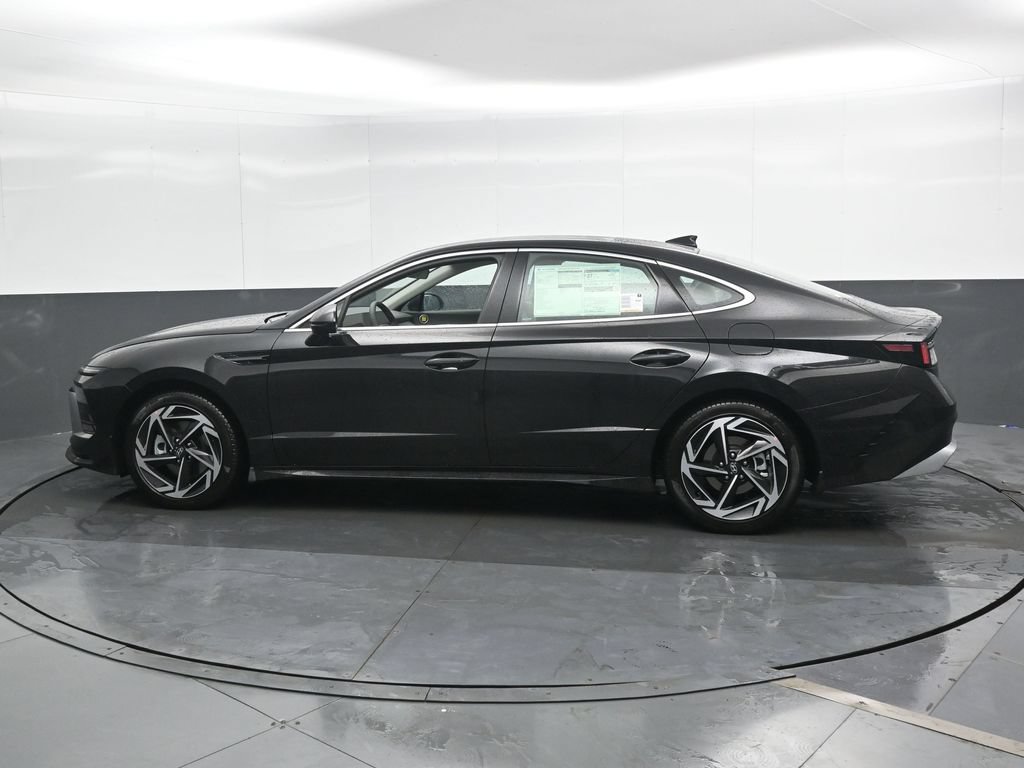 New 2026 Hyundai Sonata SEL AWD/4WD image 8