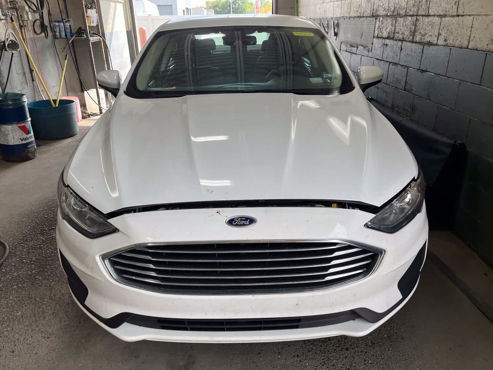 Used 2020 Ford Fusion SE FWD image 21