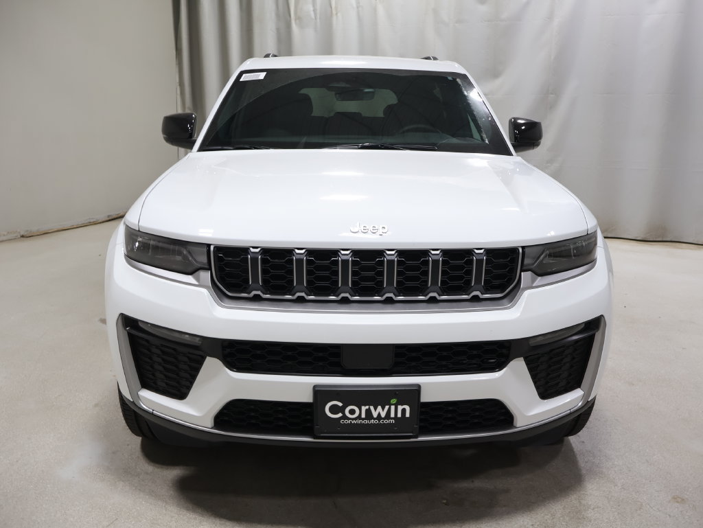 New 2027 Jeep Grand Cherokee Limited AWD/4WD image 2