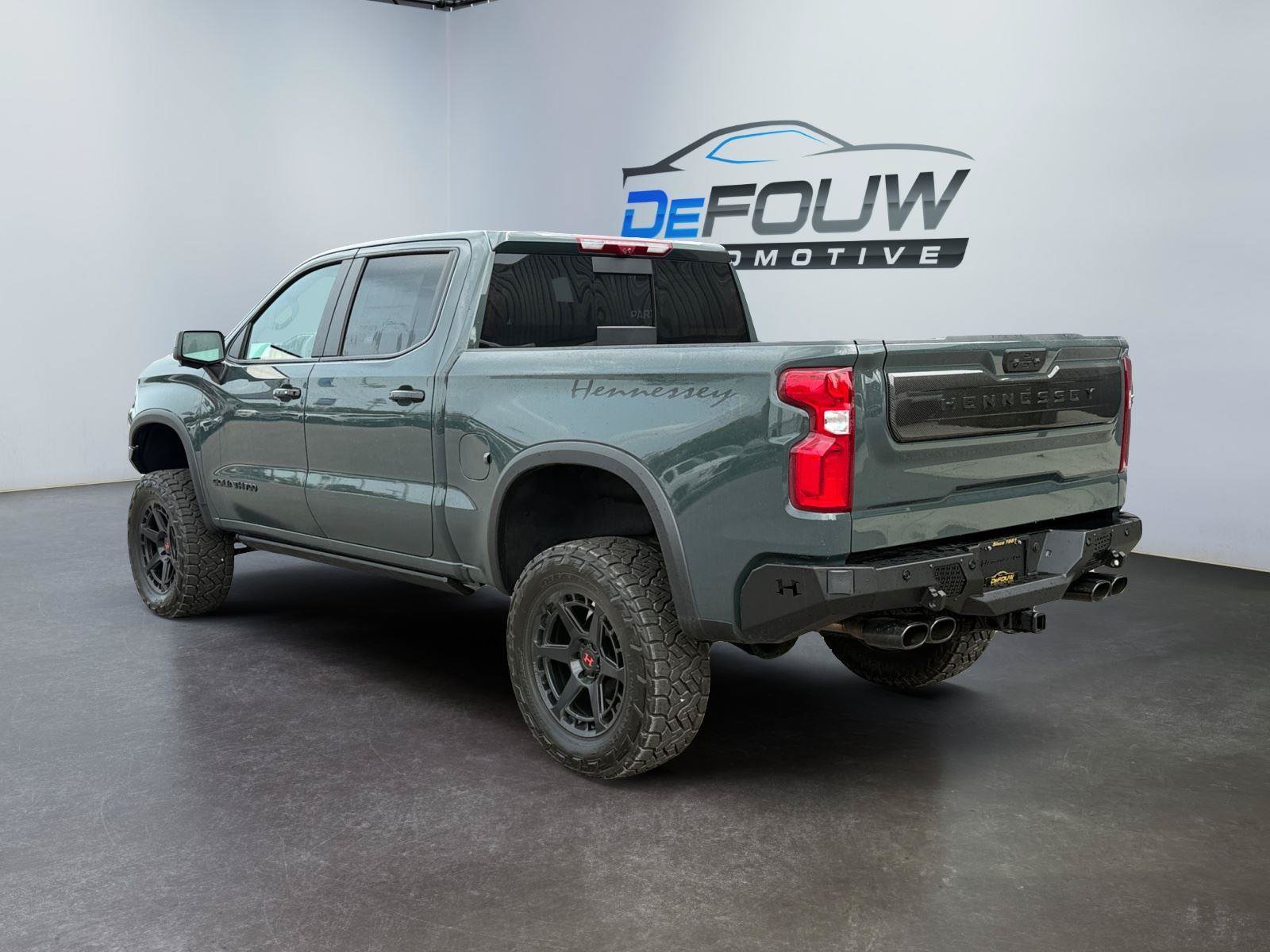 New 2026 Chevrolet Silverado 1500 ZR2 w/ Dark Appearance Package AWD/4WD image 5