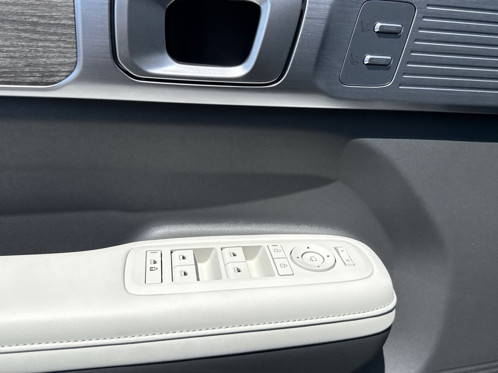New 2026 Hyundai Santa Fe Limited AWD/4WD image 15