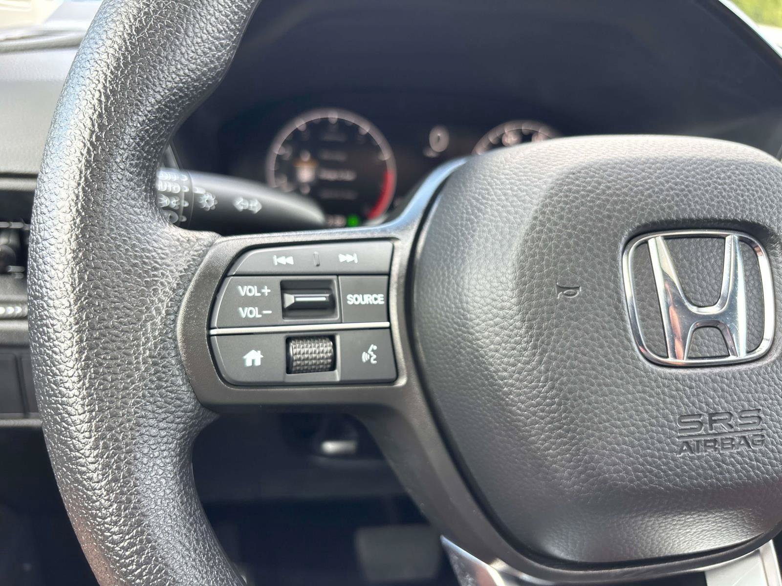 Used 2025 Honda CR-V EX image 21
