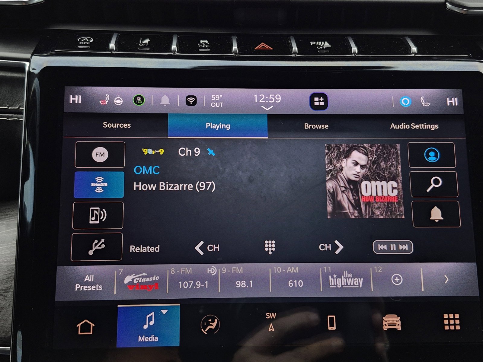 Used 2022 Jeep Grand Cherokee L Overland w/ Luxury Tech Group IV image 31