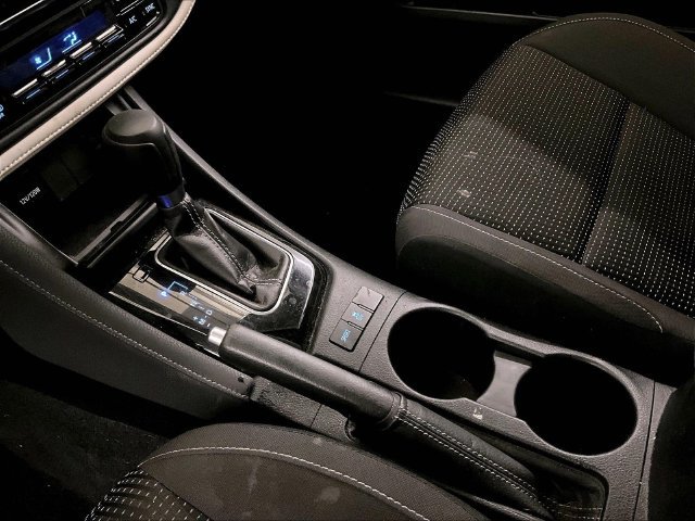 Used 2017 Toyota Corolla iM FWD image 17