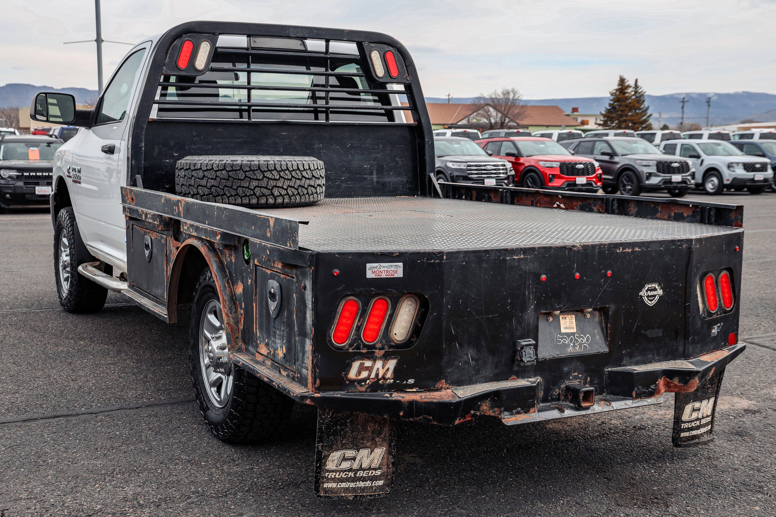 Used 2017 RAM 3500 Tradesman w/ Chrome Appearance Group AWD/4WD image 6
