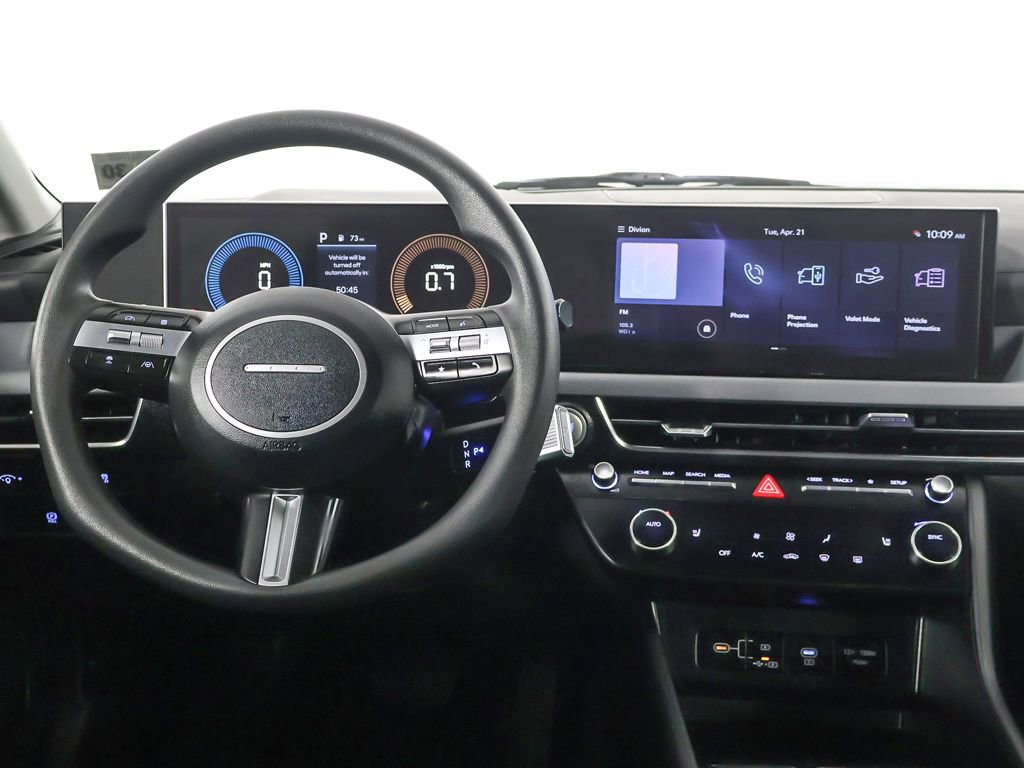 Certified 2025 Hyundai Sonata SEL image 29