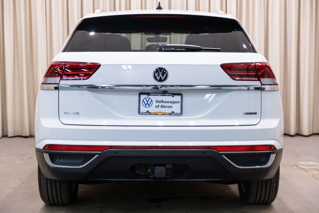 Used 2023 Volkswagen Atlas Cross Sport SE w/ Panoramic Sunroof Package image 4