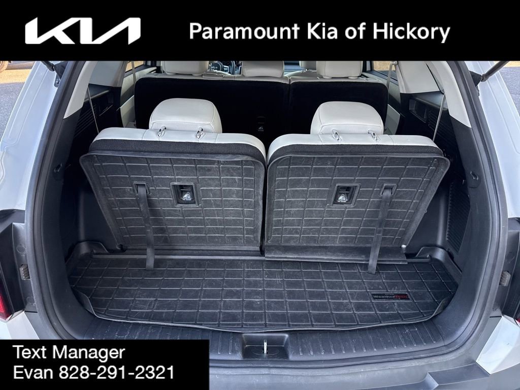 Used 2023 Kia Sorento S w/ Panoramic Sunroof Package image 11