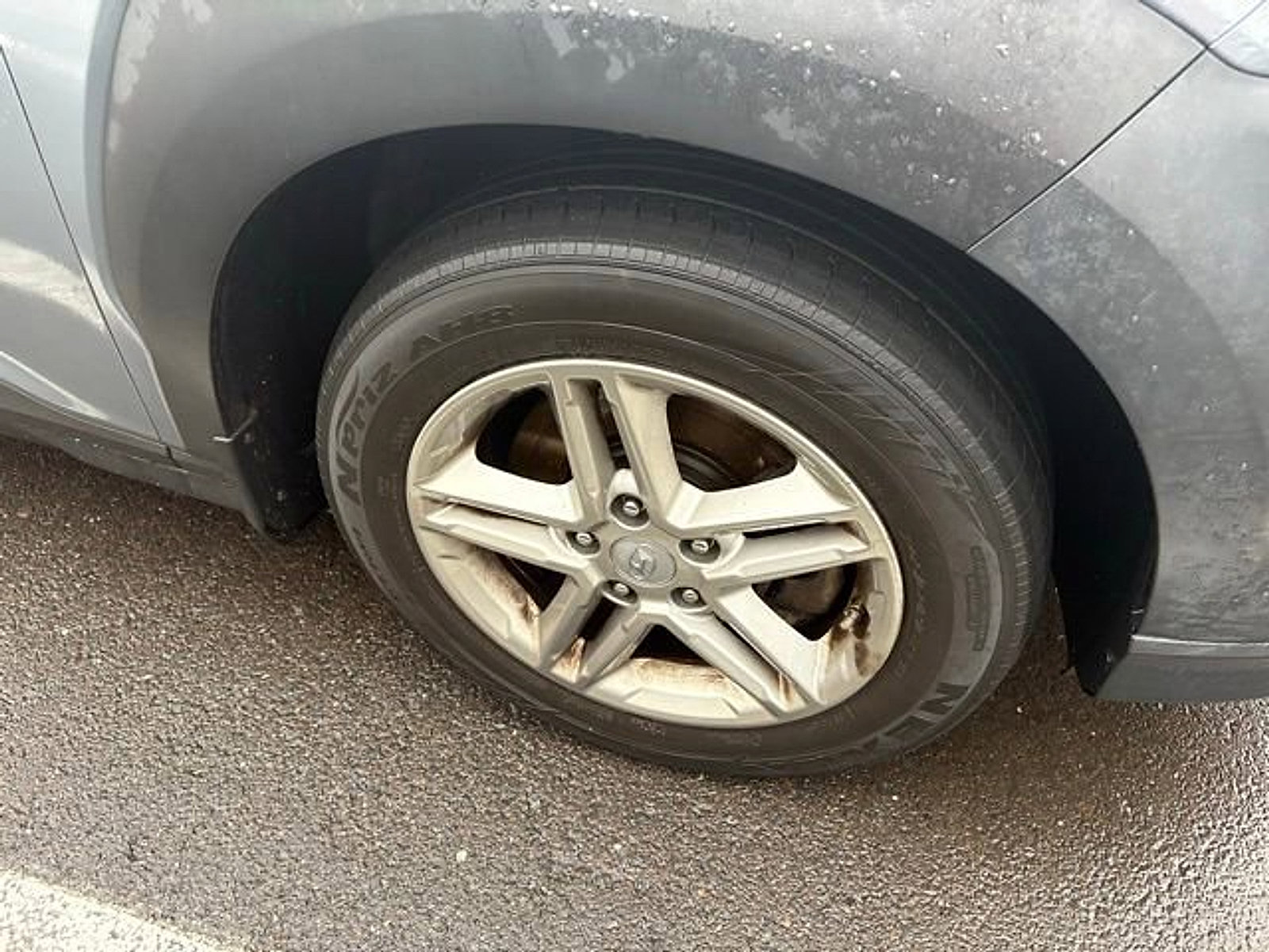 Used 2021 Hyundai Kona SE w/ Cargo Package image 5