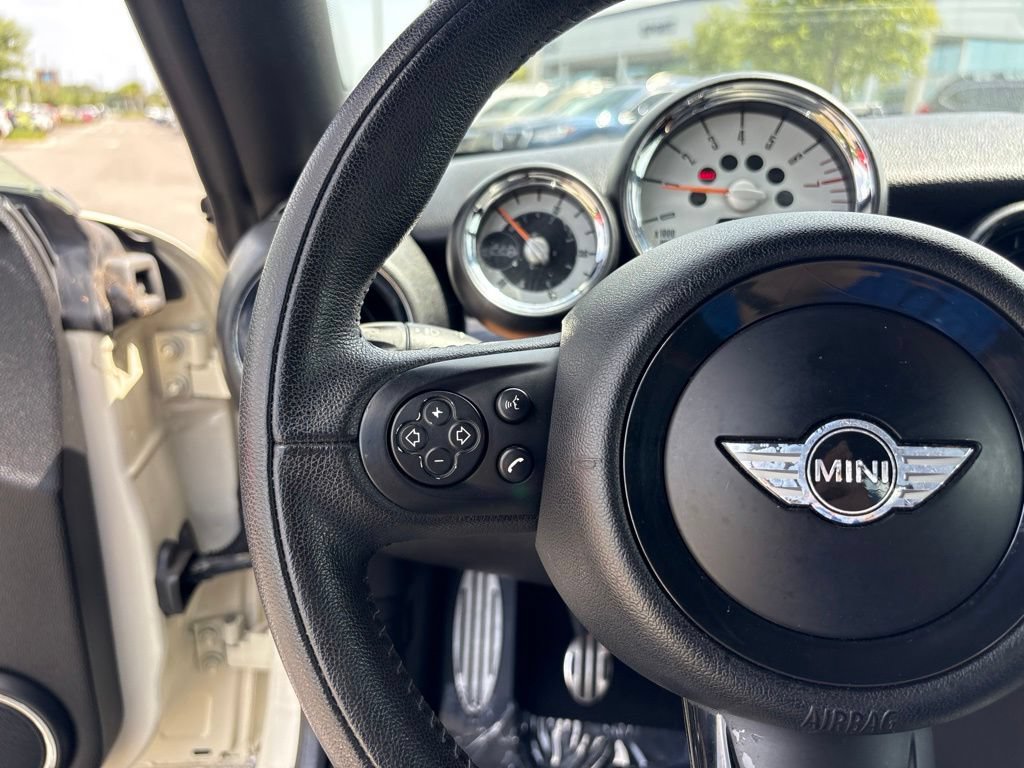 Used 2012 MINI Cooper Roadster S FWD image 19