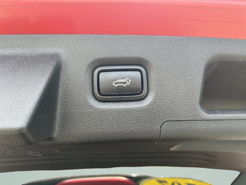 Used 2022 Hyundai Santa Fe XRT AWD/4WD image 16